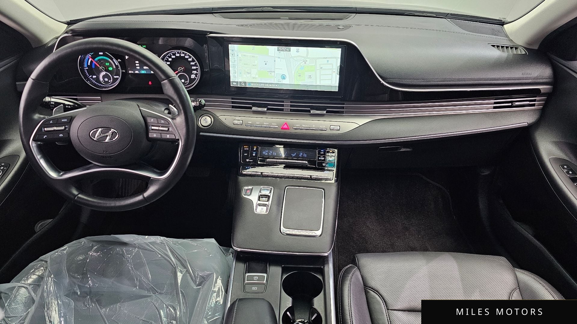 Hyundai Grandeur 2022 — миниатюра 10
