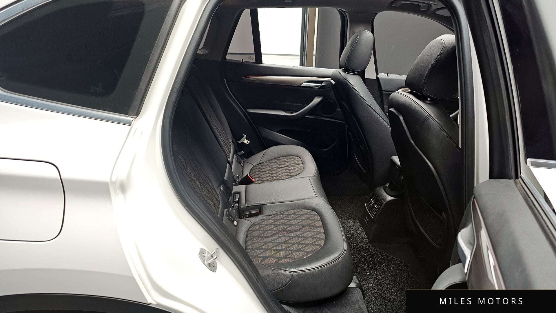 BMW X1 (F48) 2021 — миниатюра 11