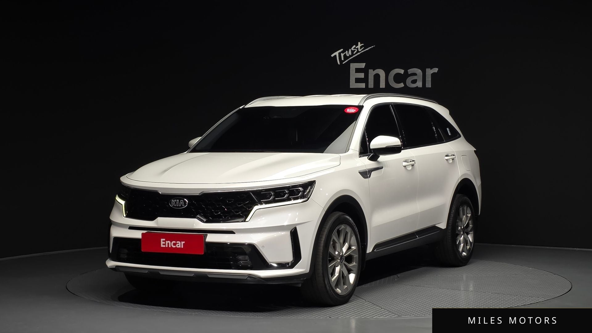 Kia Sorento 2021 — фото 1 из 12