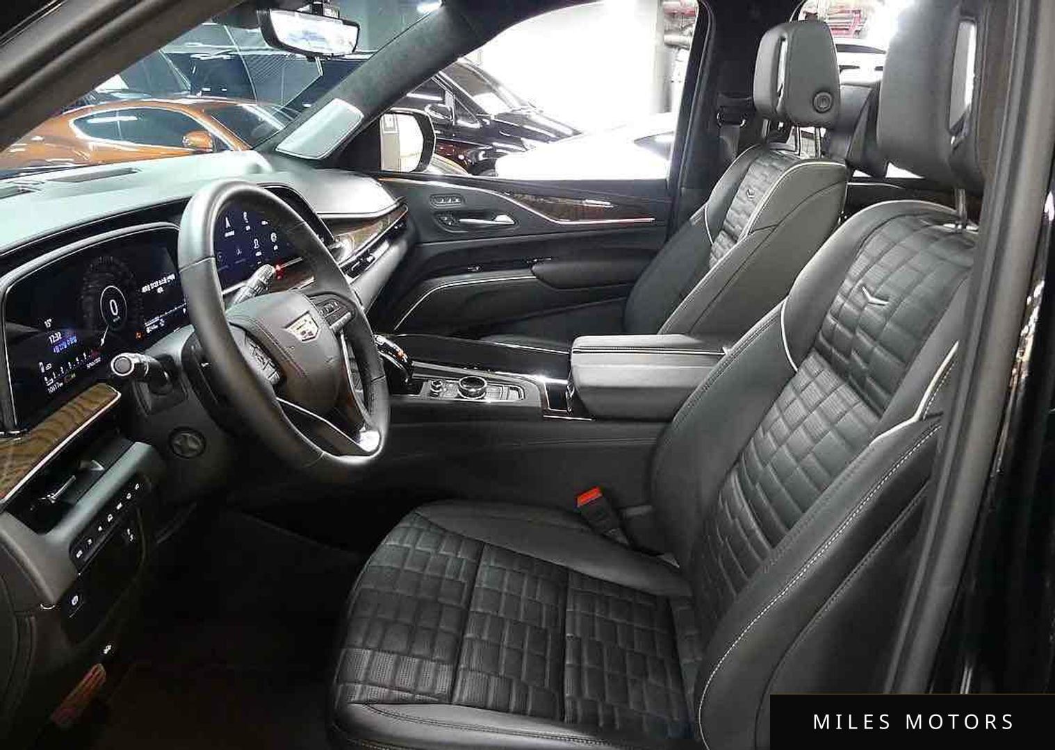 Cadillac Escalade 2024 — миниатюра 13