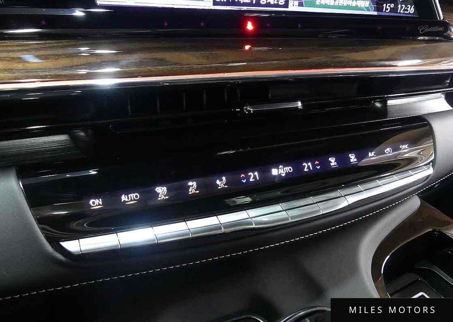 Cadillac Escalade 2024 — миниатюра 14