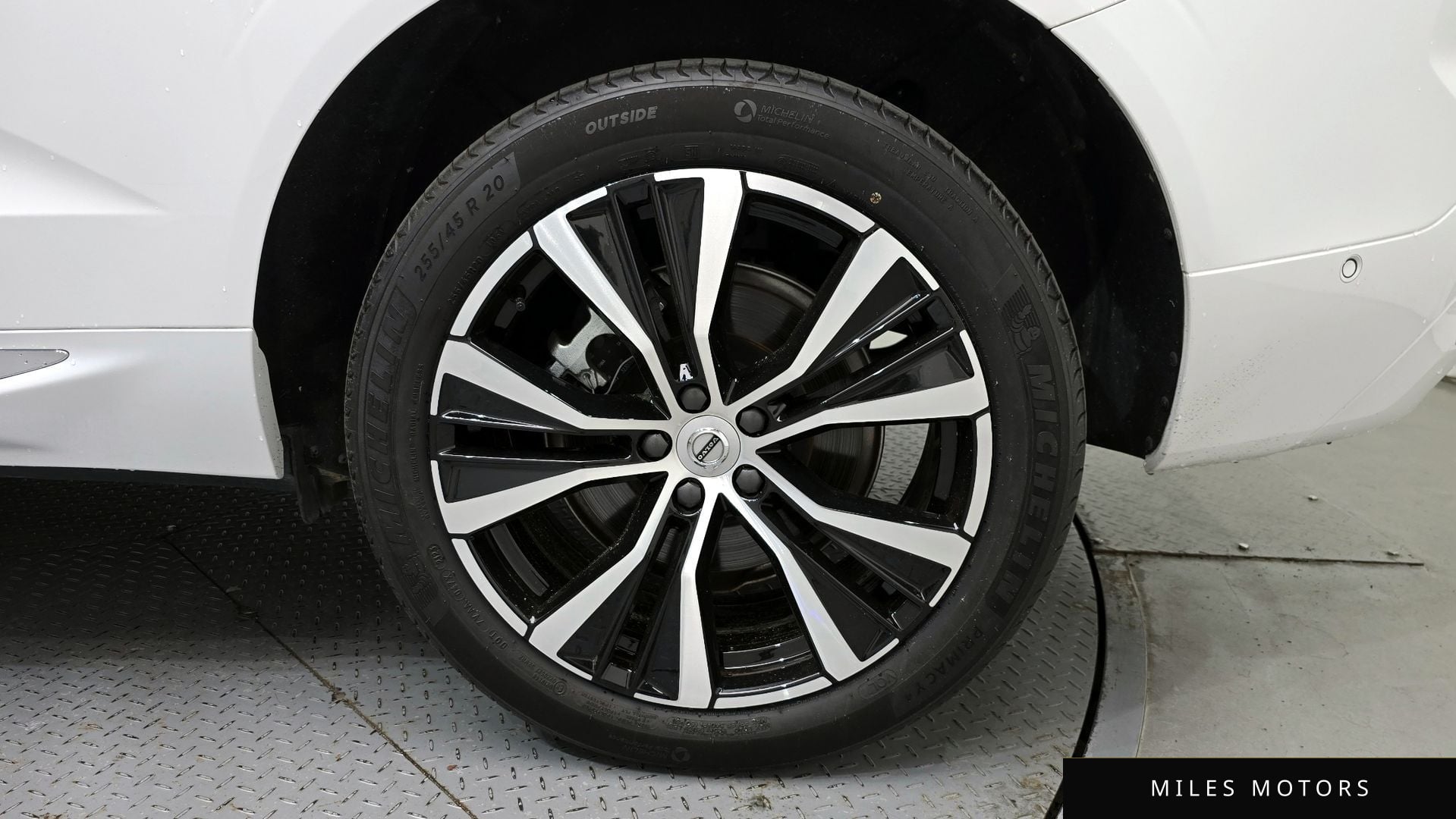 Volvo XC60 2024 — миниатюра 7