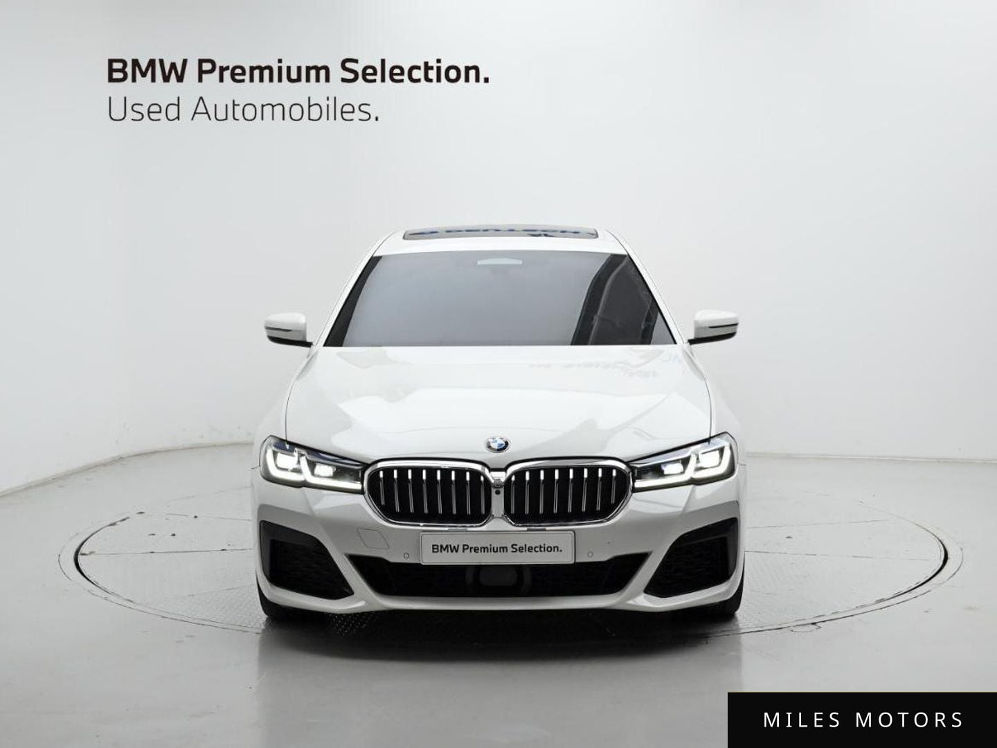 BMW 5 Series (G30) 2021 — миниатюра 3