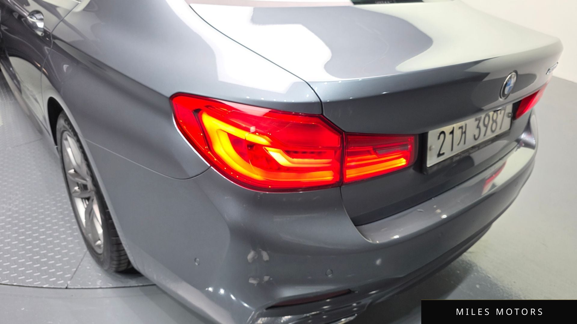 BMW 5시리즈 (G30) 2019 — миниатюра 9