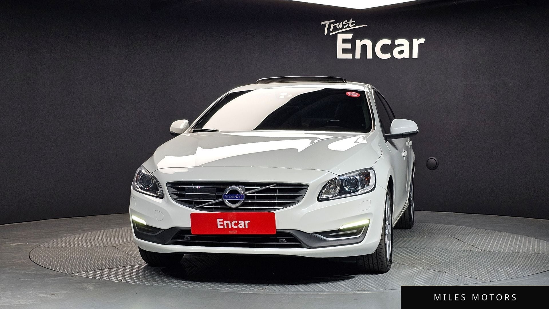 Volvo S60 2018 — миниатюра 3