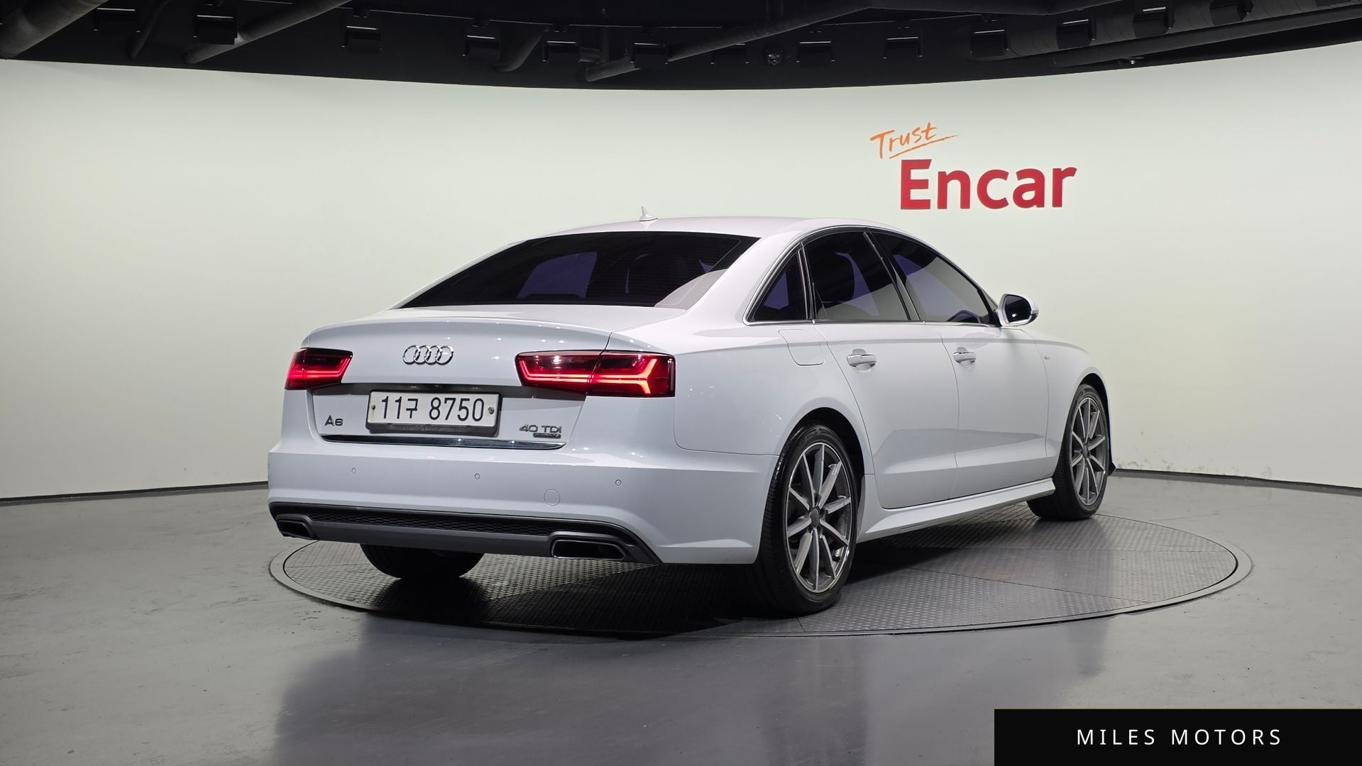 Audi A6 2016 — миниатюра 2