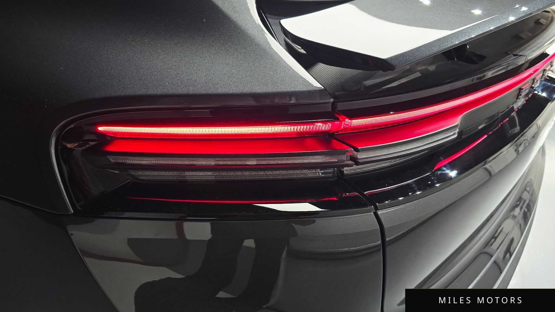 Porsche Macan 2025 — миниатюра 9