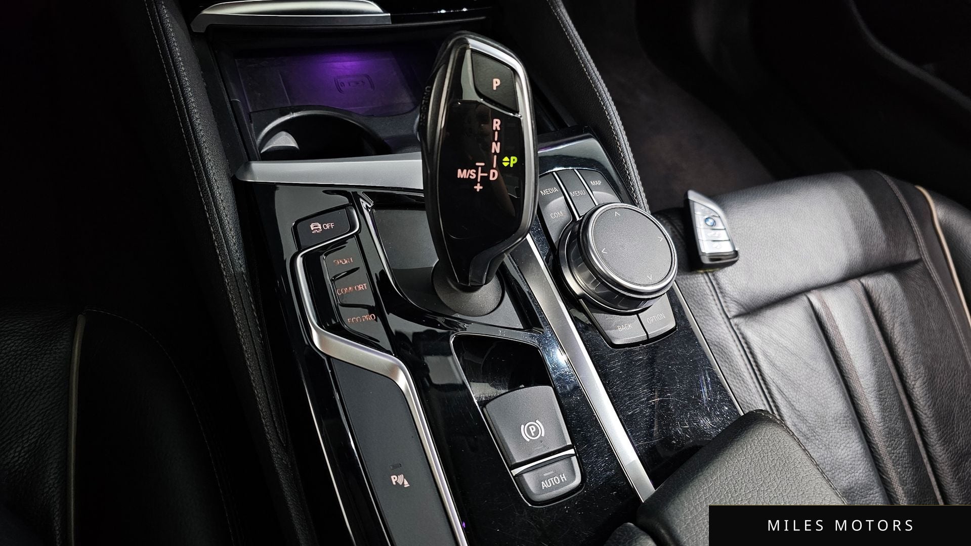 BMW 5 Series (G30) 2018 — миниатюра 9