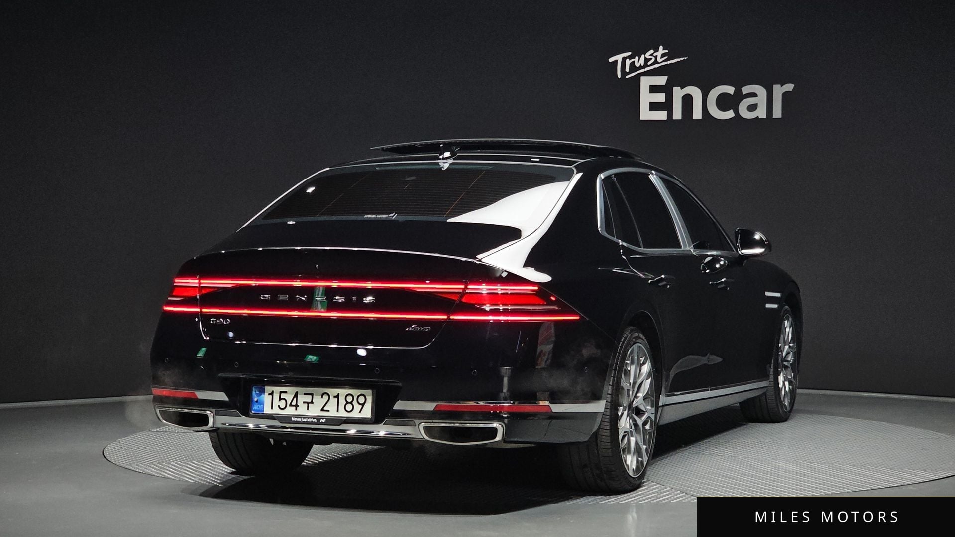 Genesis G90 (RS4) 2022 — миниатюра 2