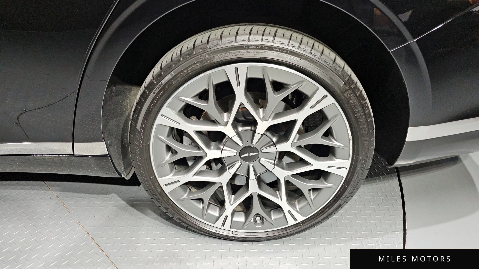 Genesis G90 (RS4) 2022 — миниатюра 7