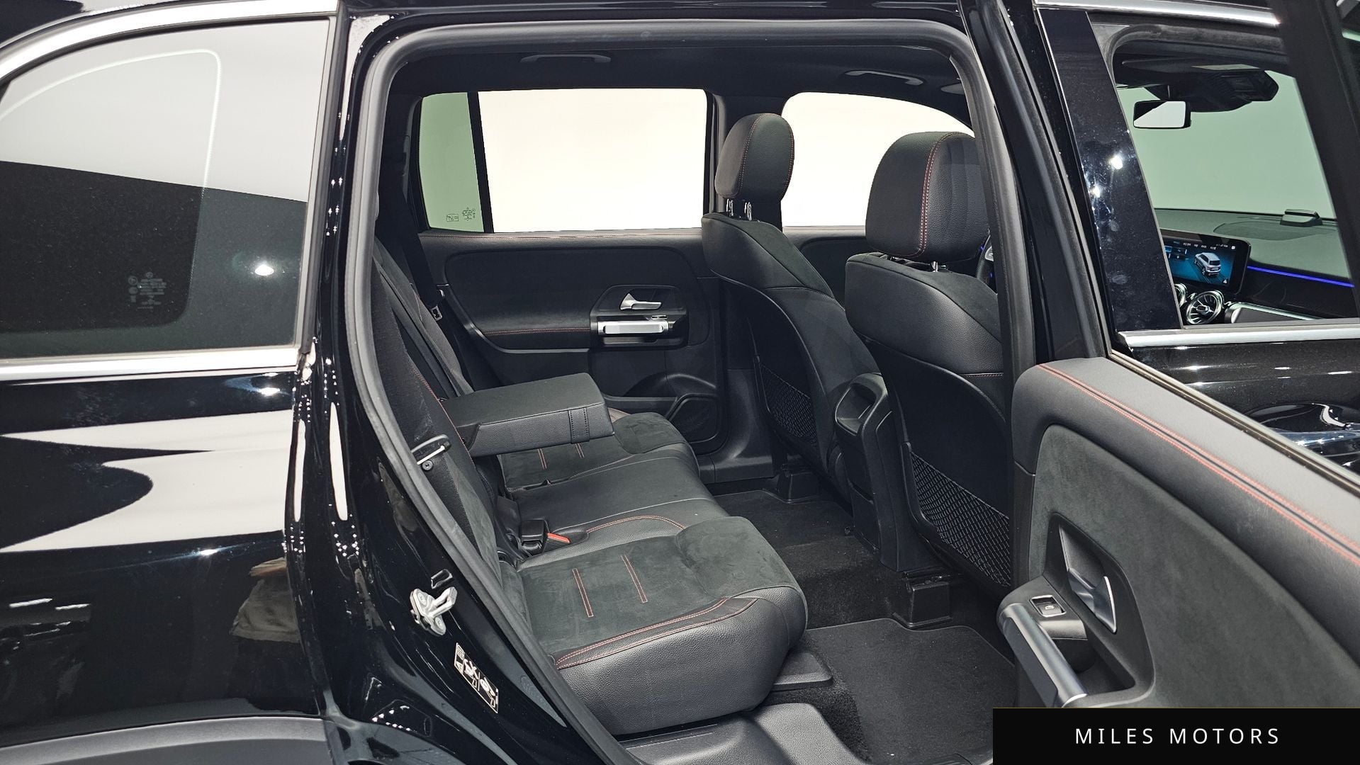 Mercedes-Benz GLB-Class X247 2020 — миниатюра 17