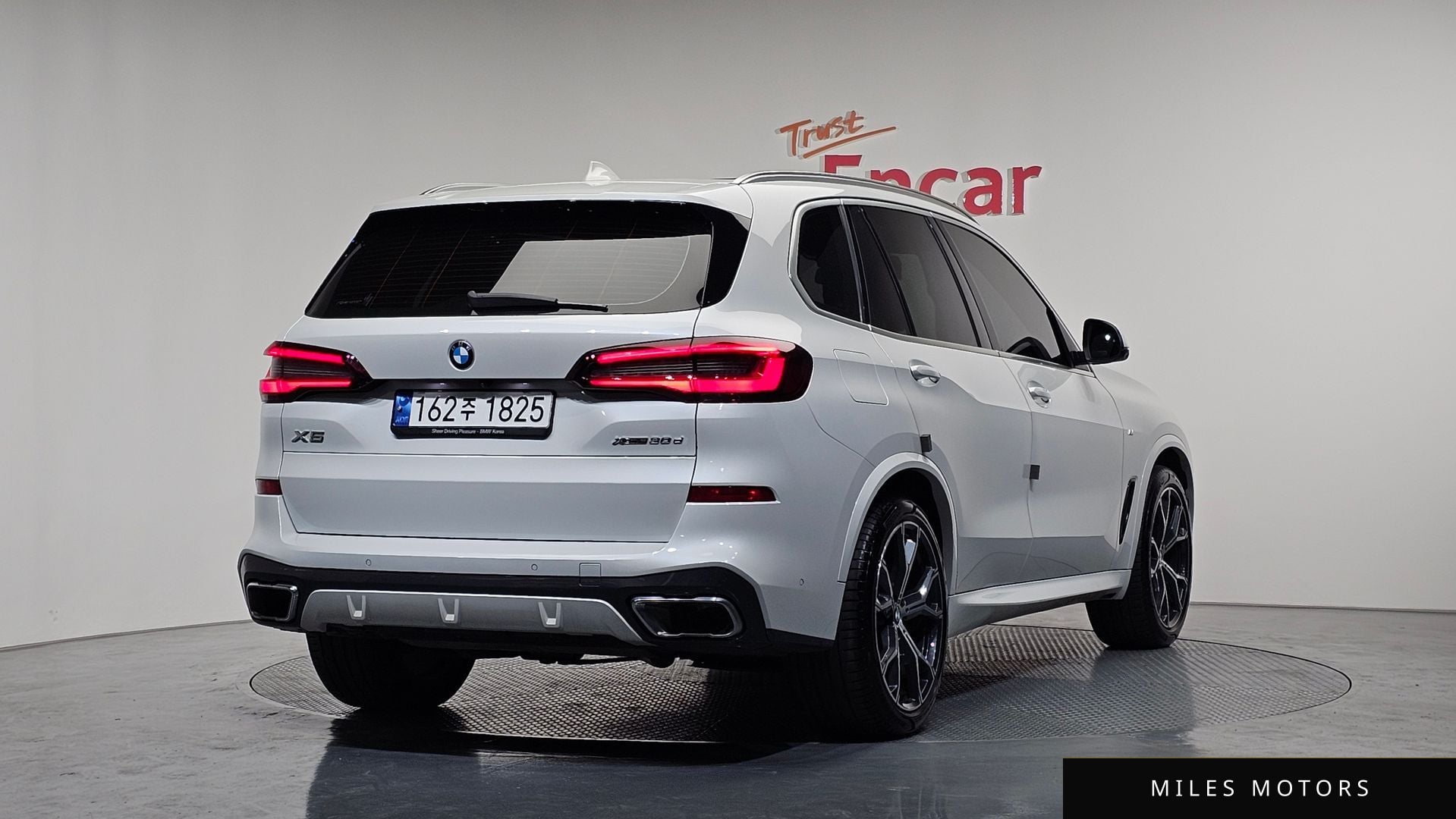 BMW X5 (G05) 2023 — миниатюра 2