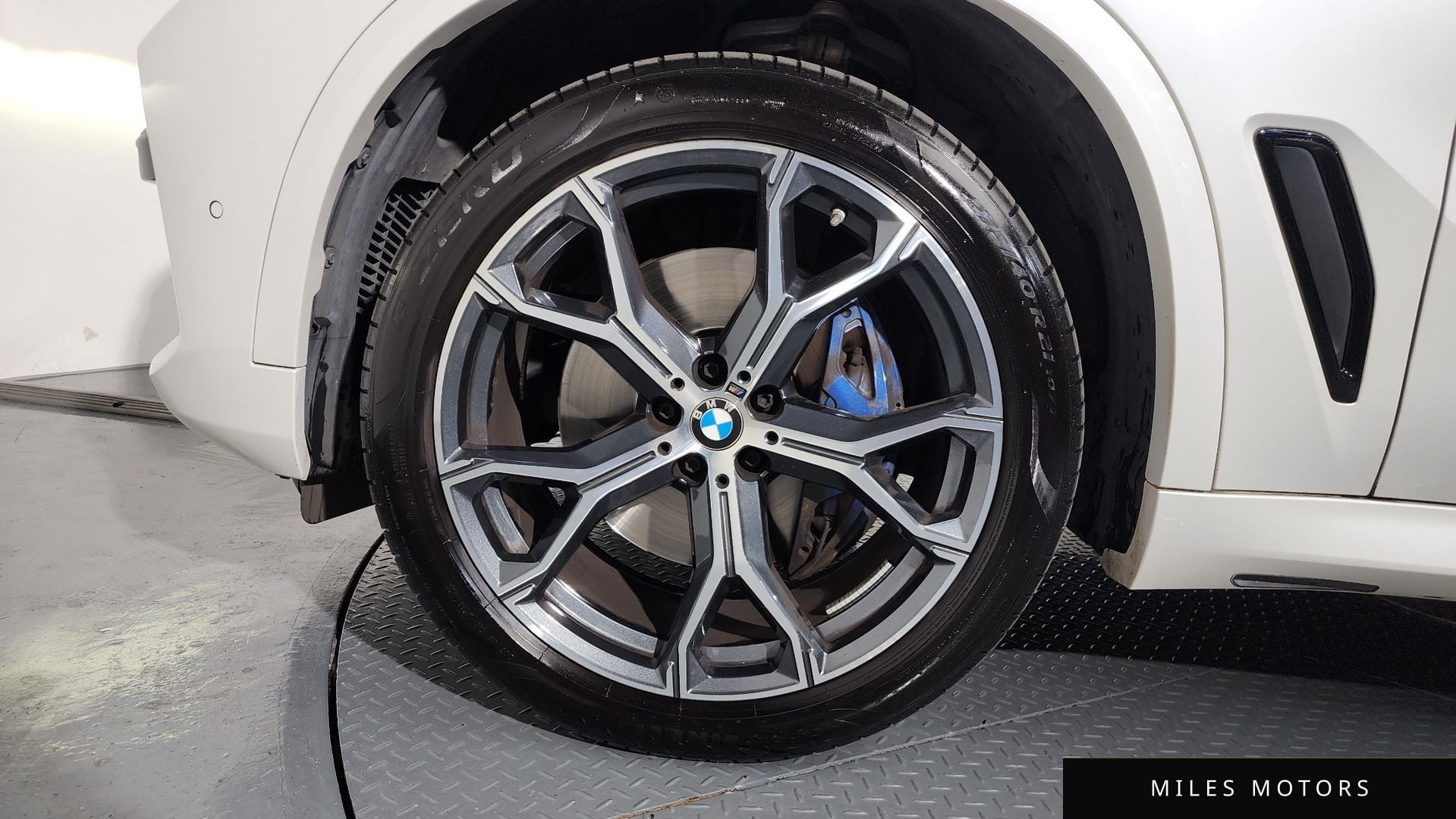 BMW X5 (G05) 2023 — миниатюра 5