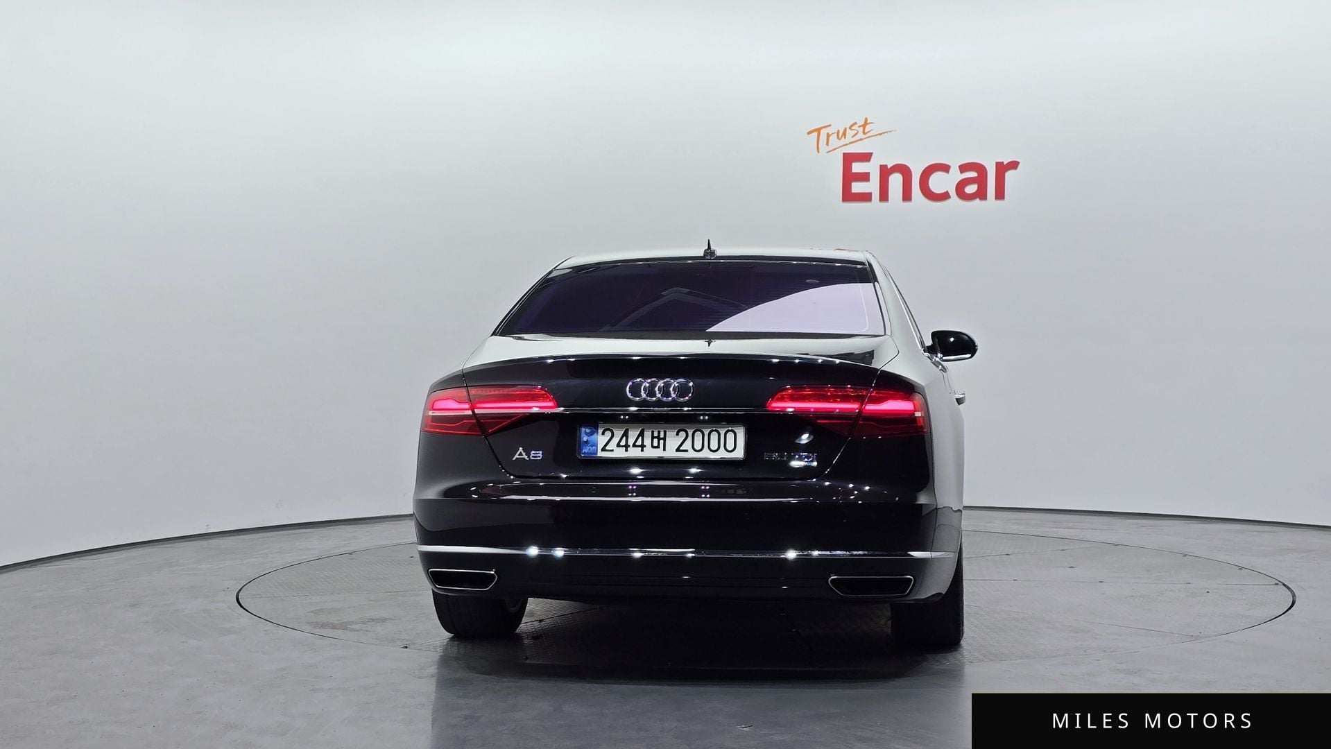 Audi A8 2015 — миниатюра 4