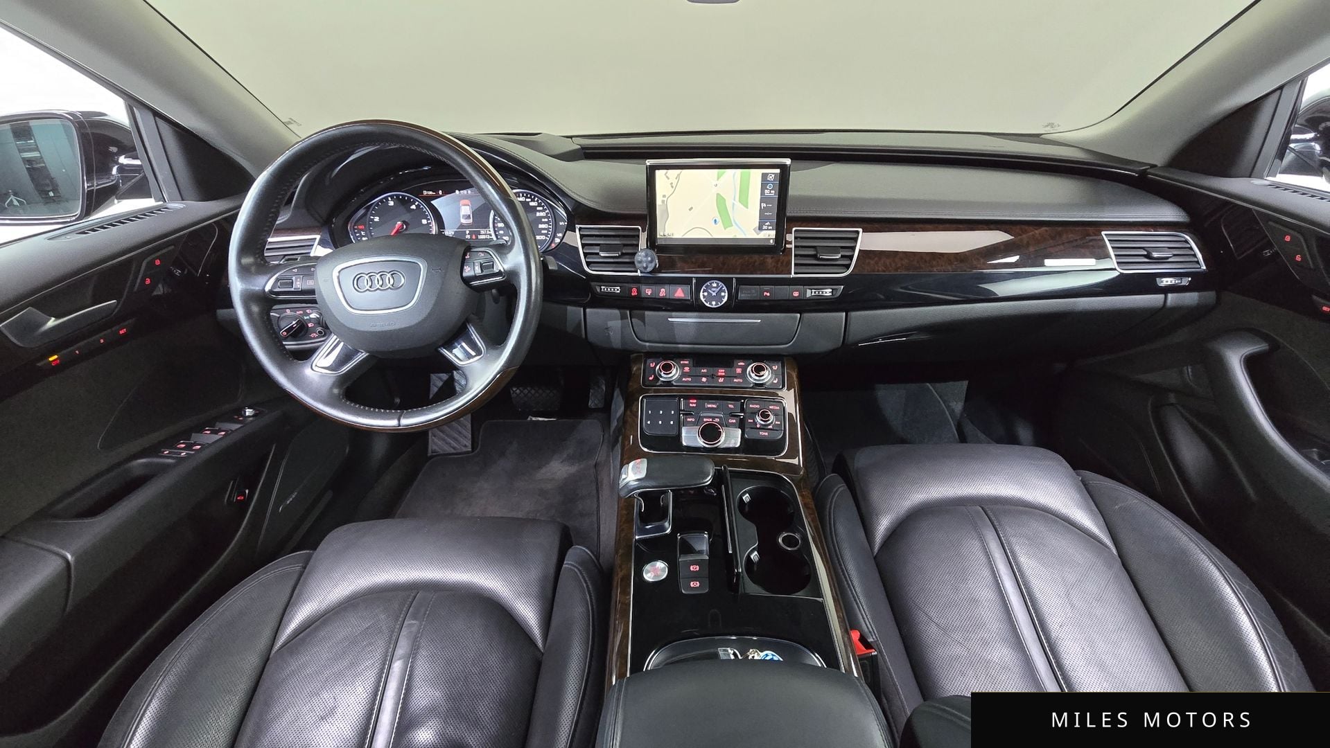 Audi A8 2015 — миниатюра 7