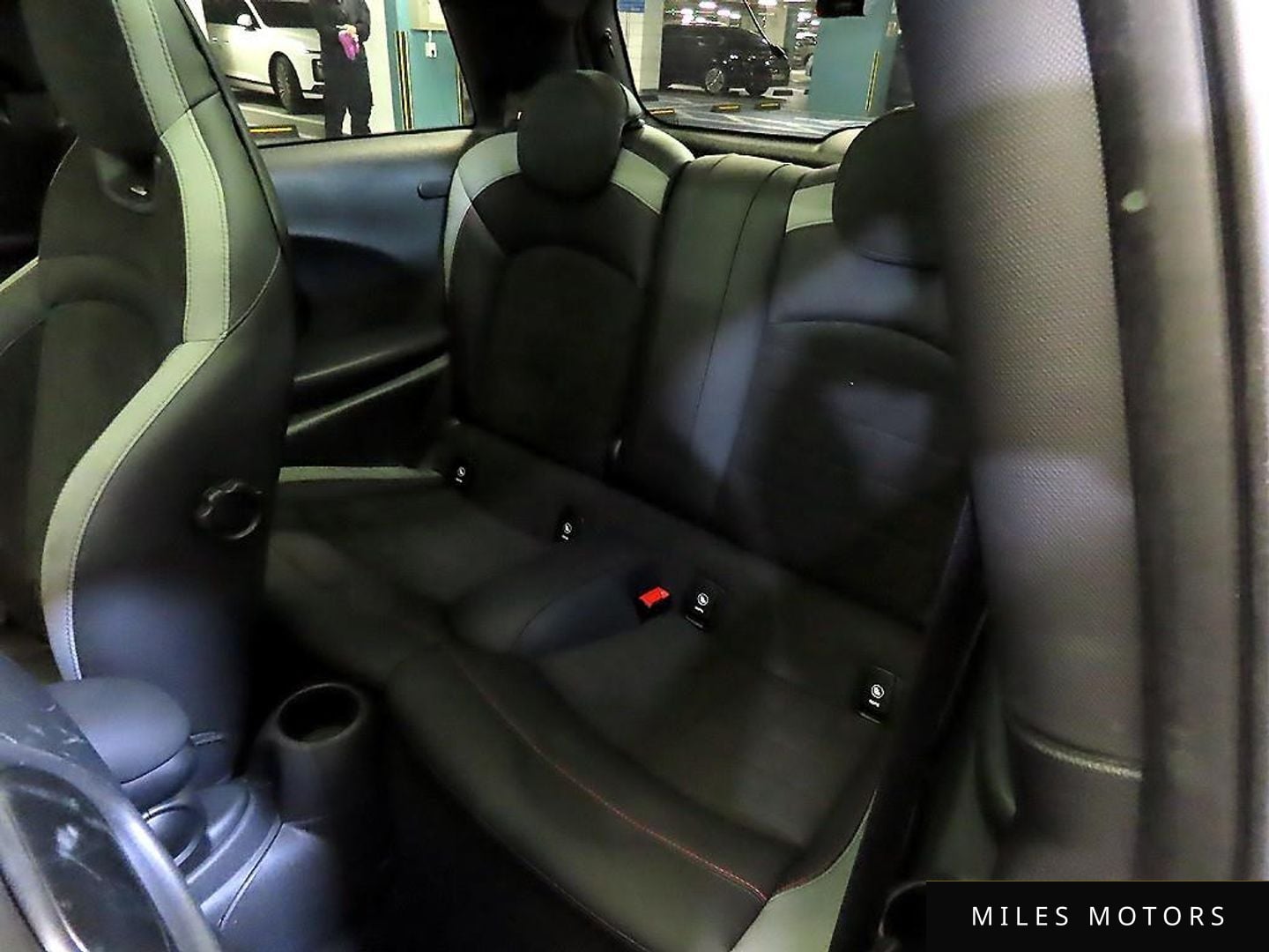 MINI Cooper S 2023 — миниатюра 7