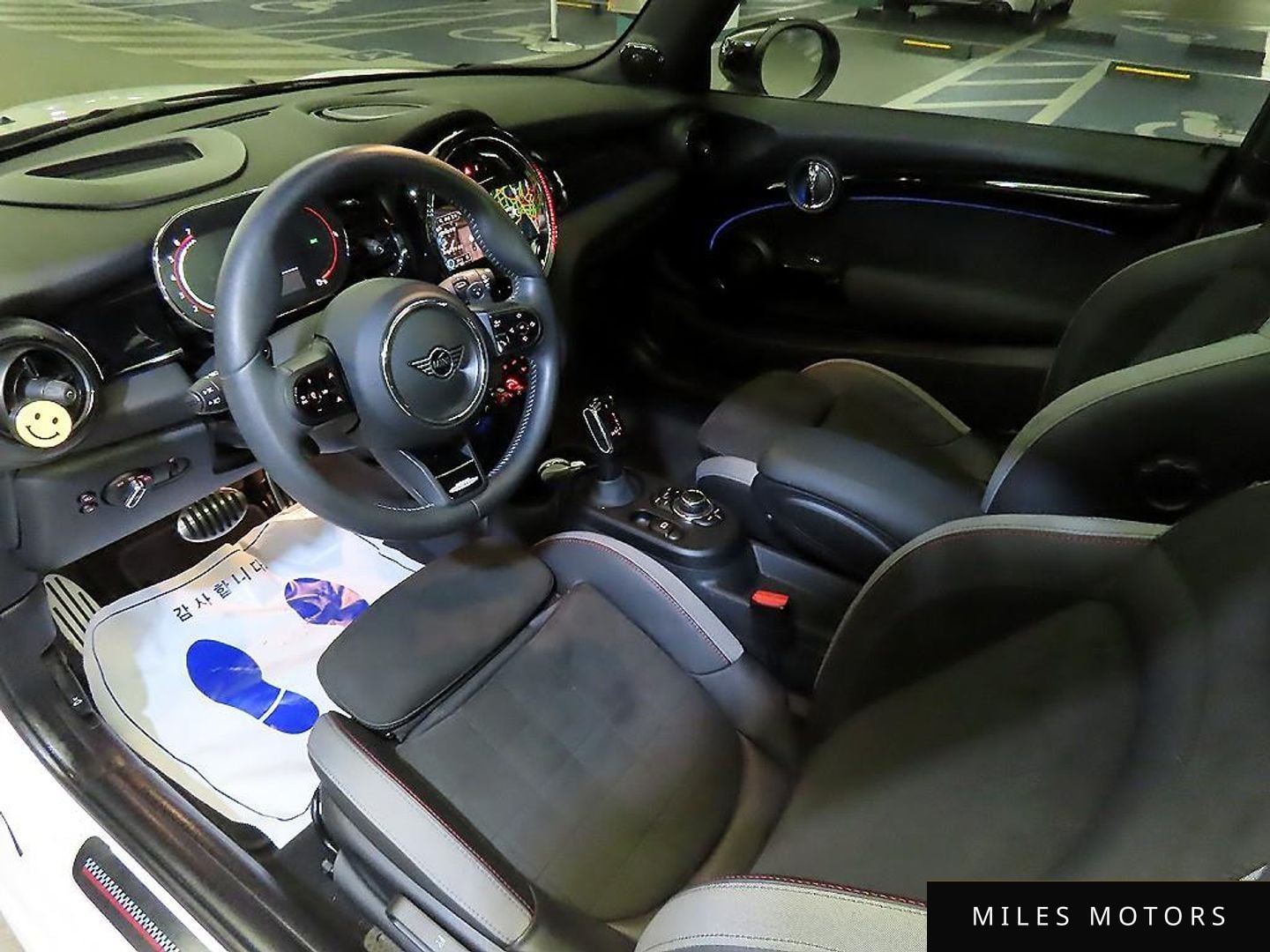 MINI Cooper S 2023 — миниатюра 10