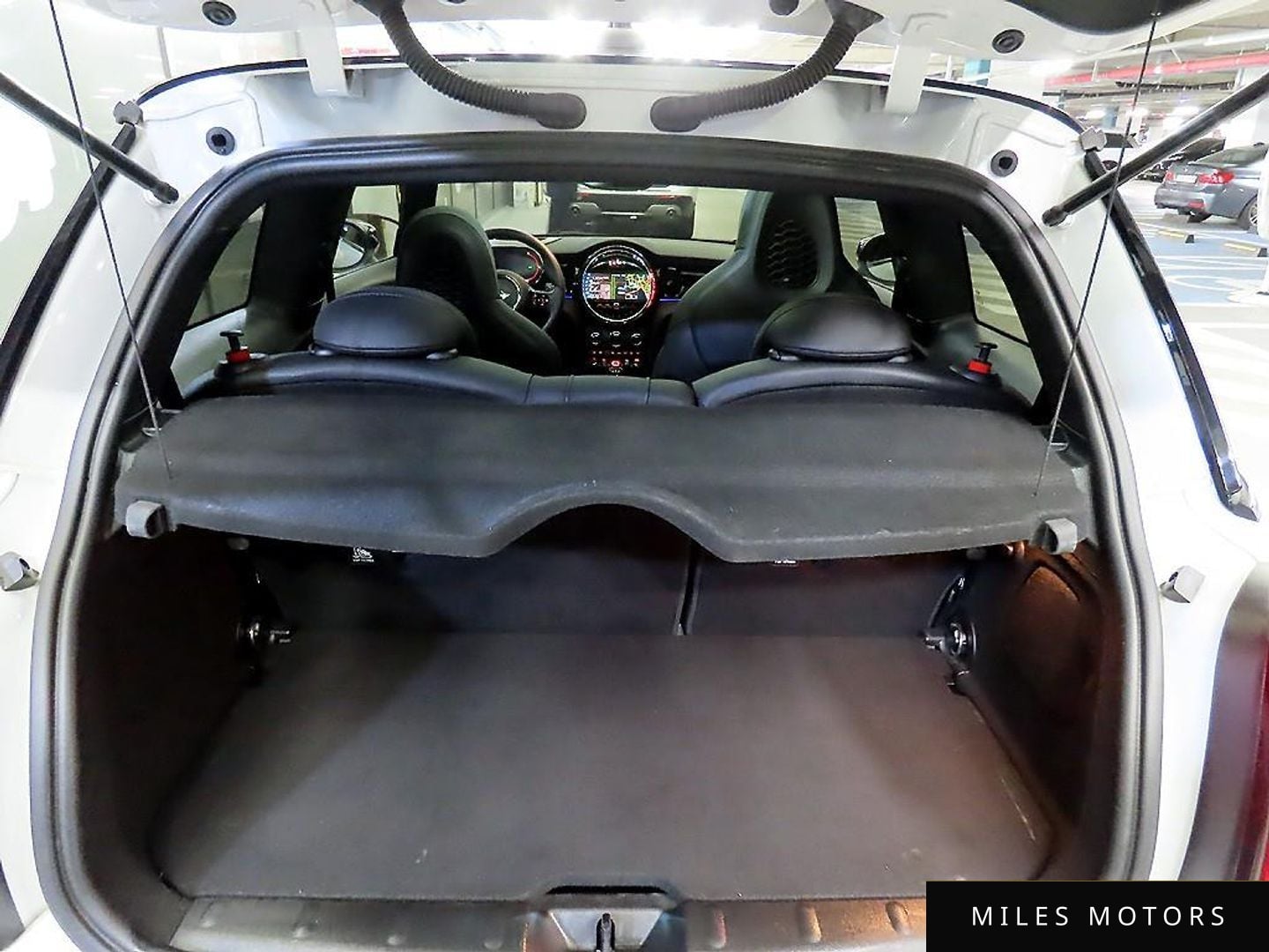 MINI Cooper S 2023 — миниатюра 17