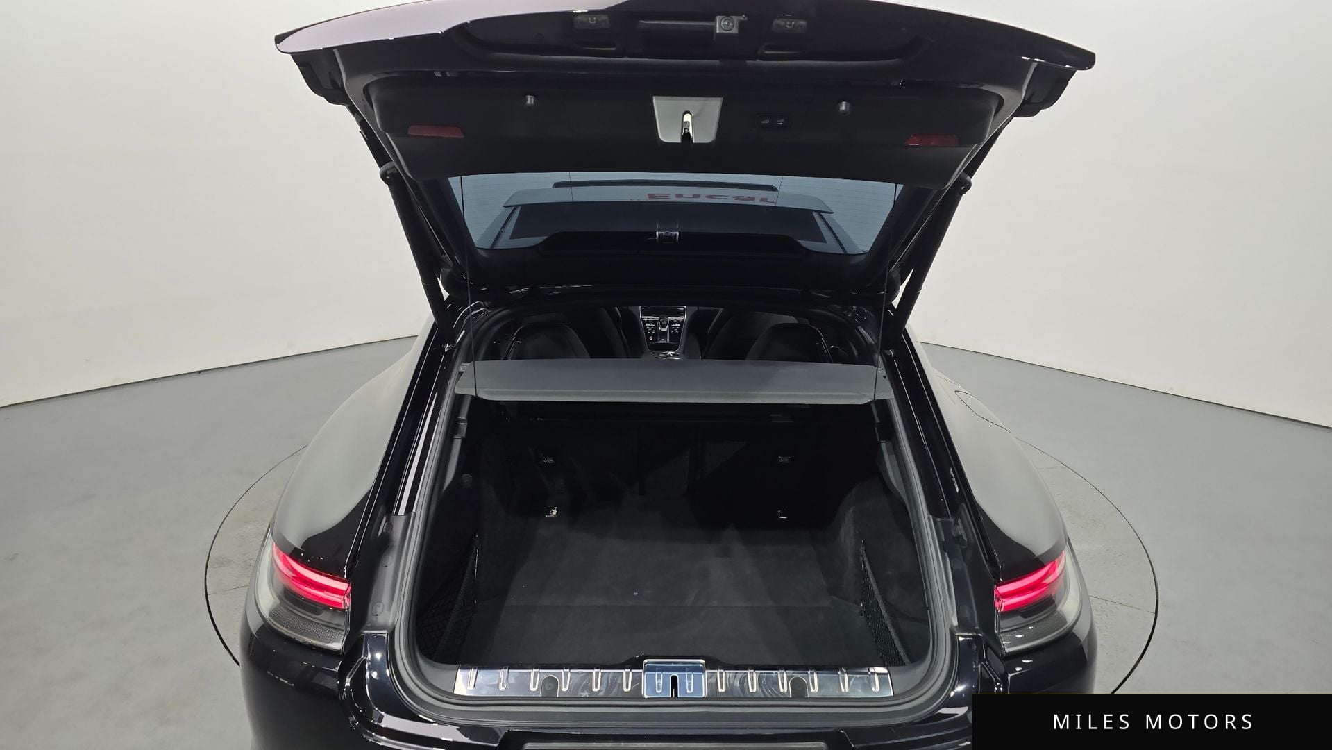 Porsche 파나메라 (971) 2022 — миниатюра 20