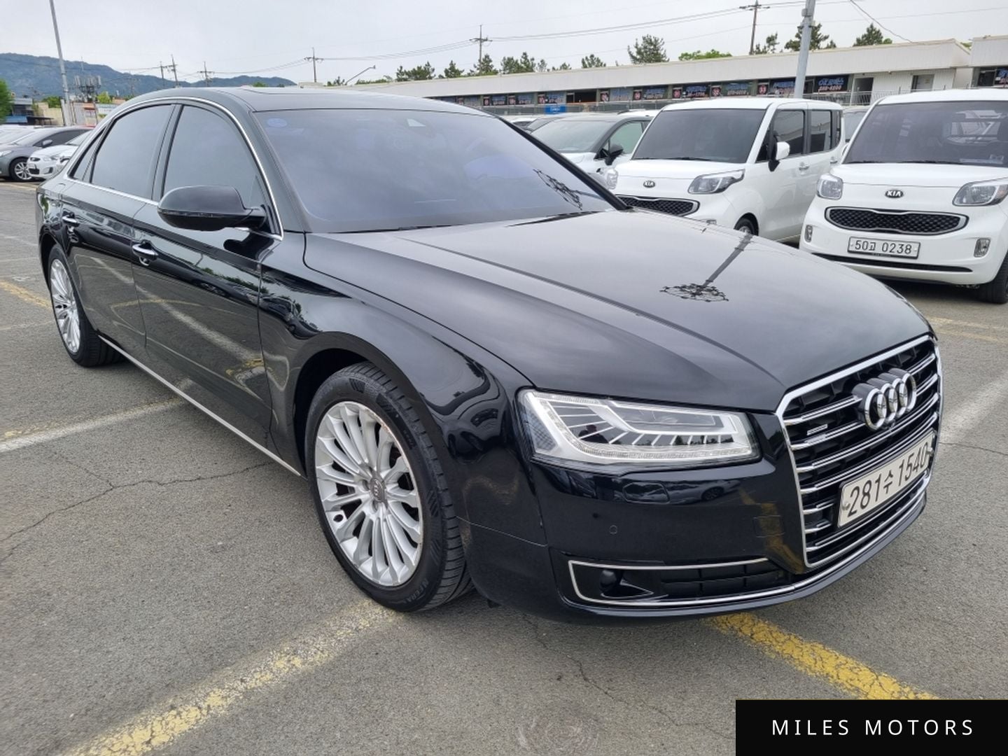 Audi A8 2015 — миниатюра 2