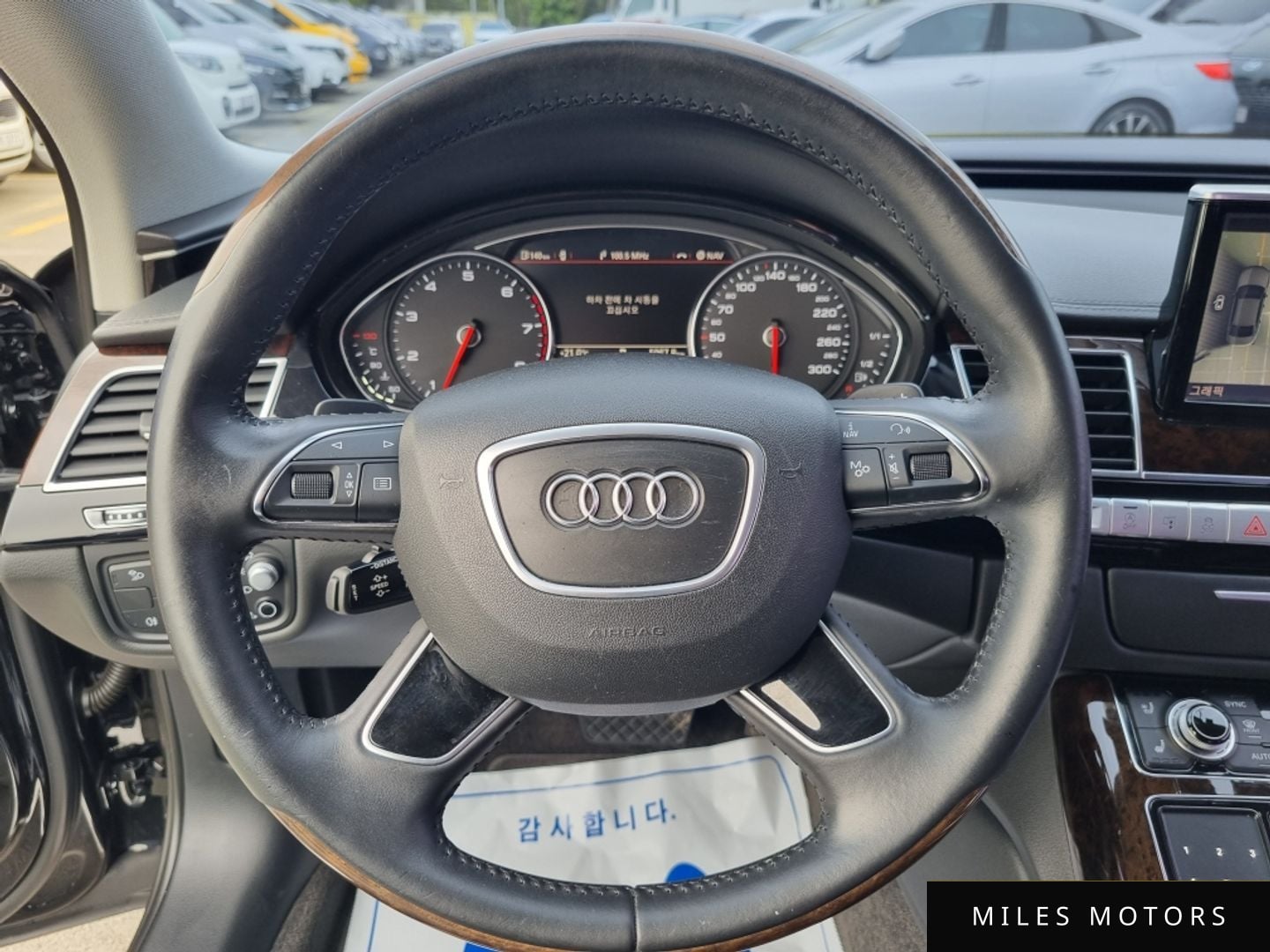 Audi A8 2015 — миниатюра 7