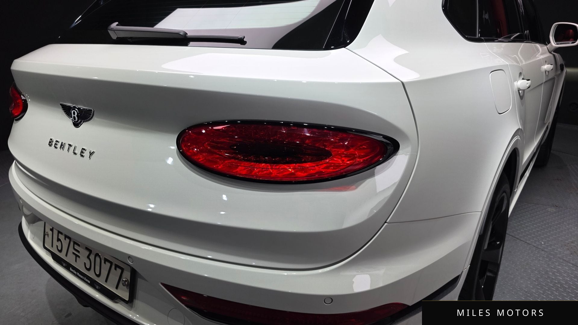 Bentley 벤테이가 2023 — миниатюра 9