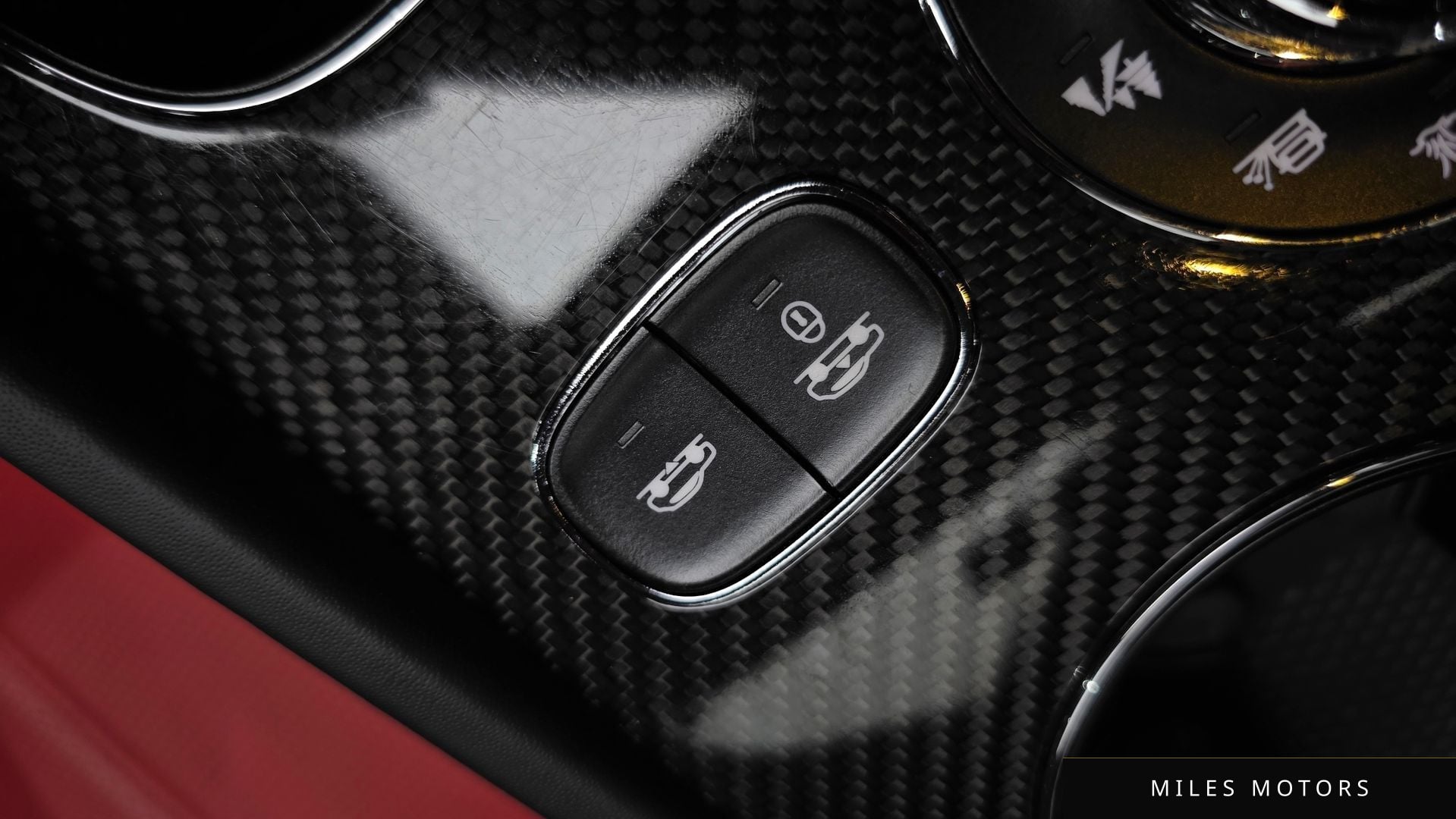 Bentley 벤테이가 2023 — миниатюра 34