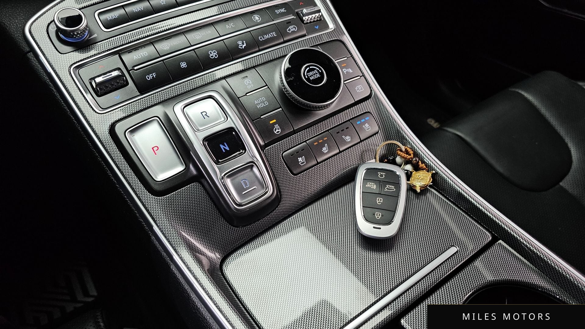 Hyundai Santafe 2021 — миниатюра 12