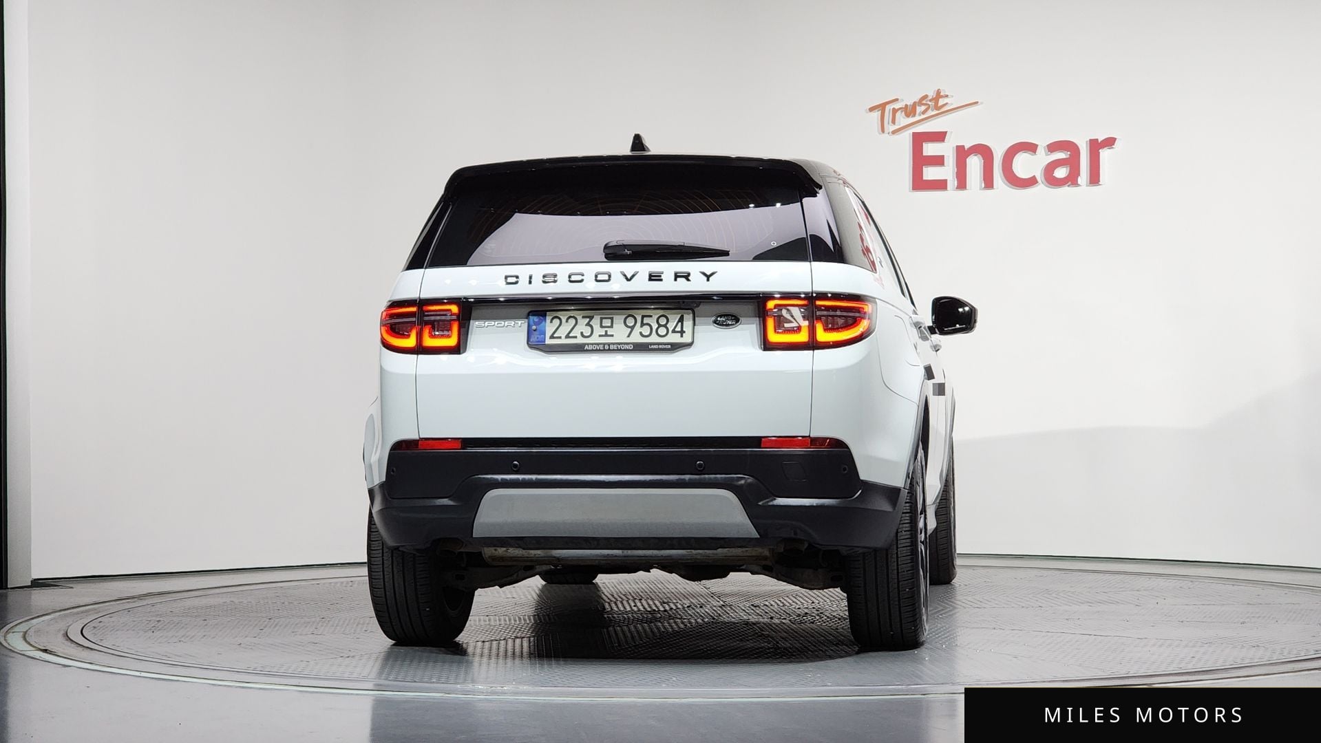 Land Rover Discovery Sport 2021 — миниатюра 4