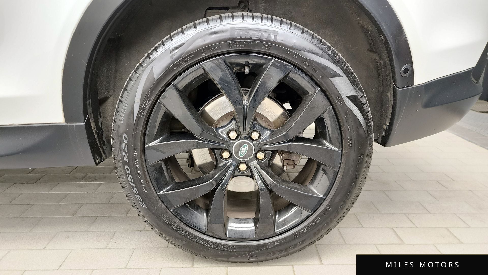 Land Rover Discovery Sport 2021 — миниатюра 7