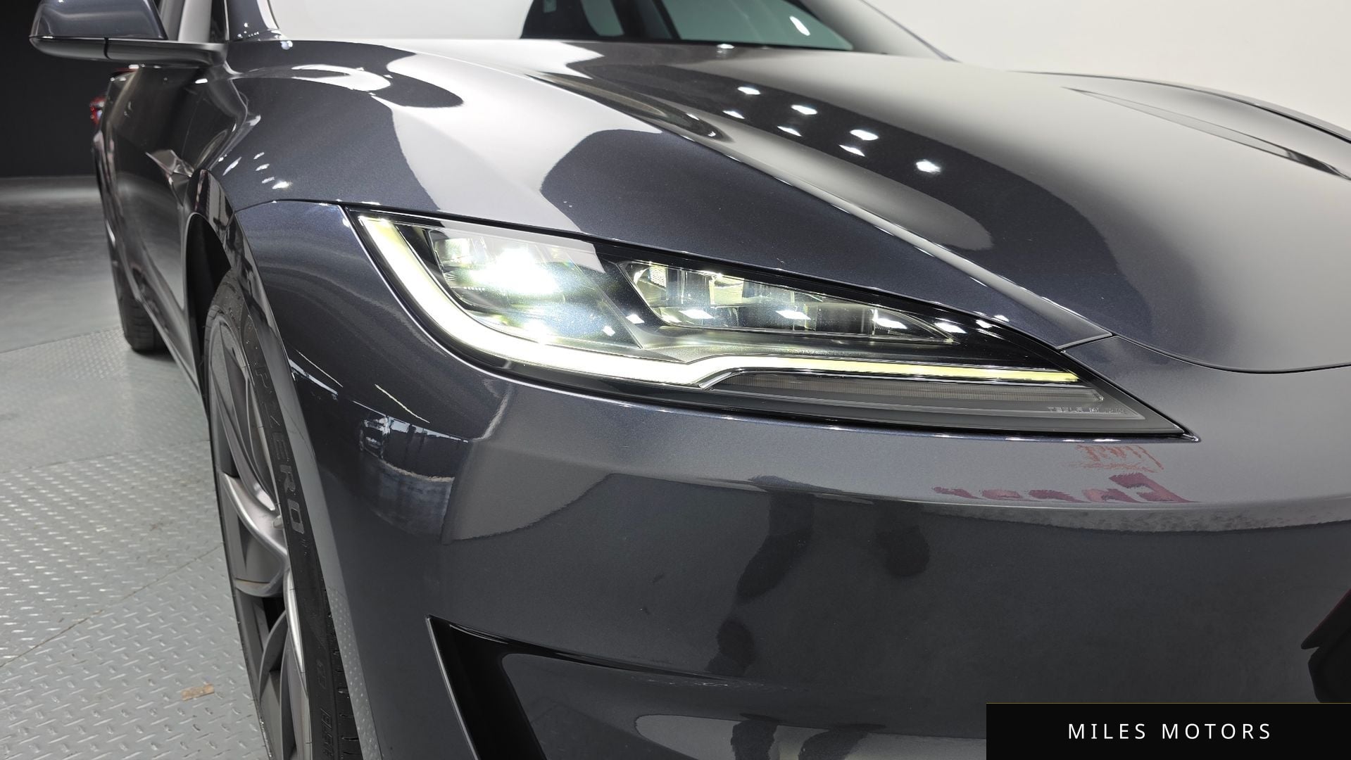 Tesla Model 3 2025 — миниатюра 8