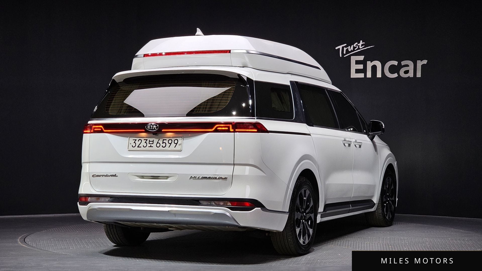 Kia Carnival 2021 — миниатюра 2