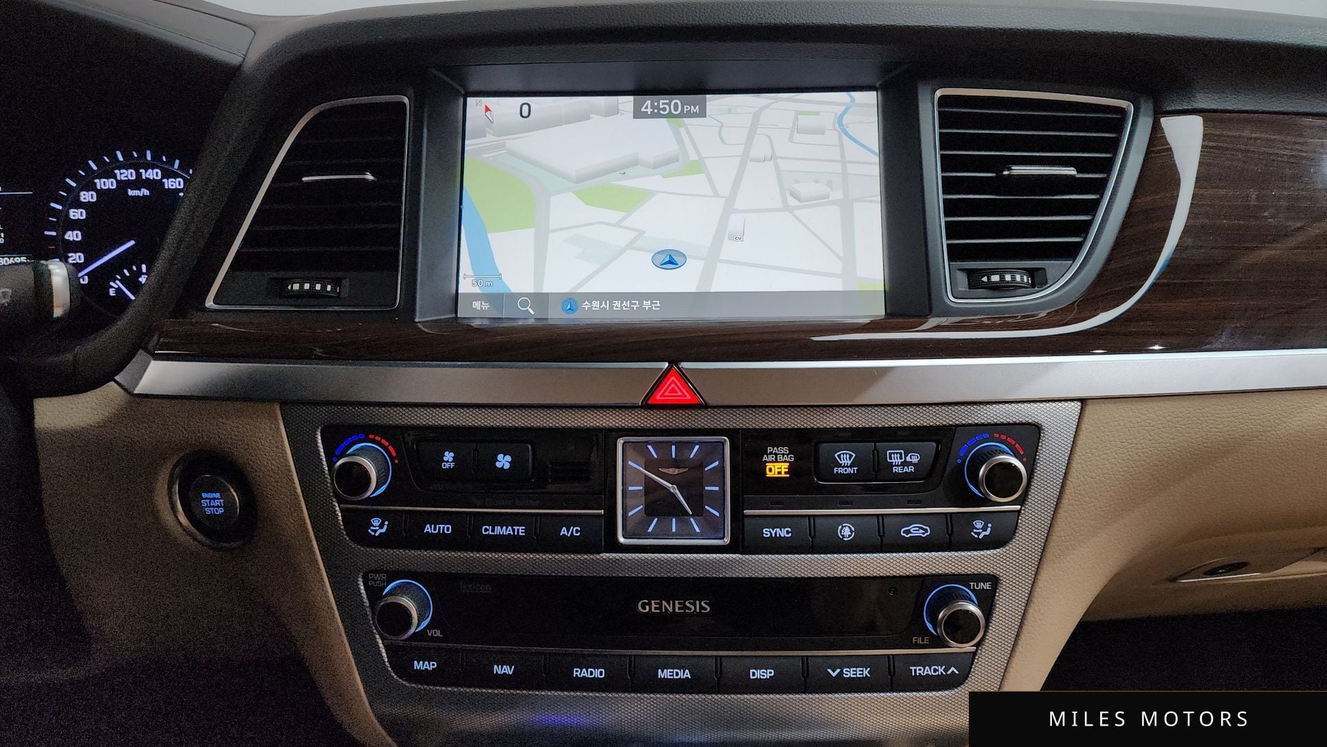 Genesis G80 2019 — миниатюра 20