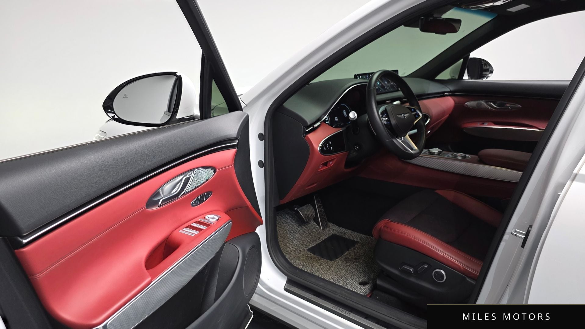 Genesis GV70 2021 — миниатюра 12
