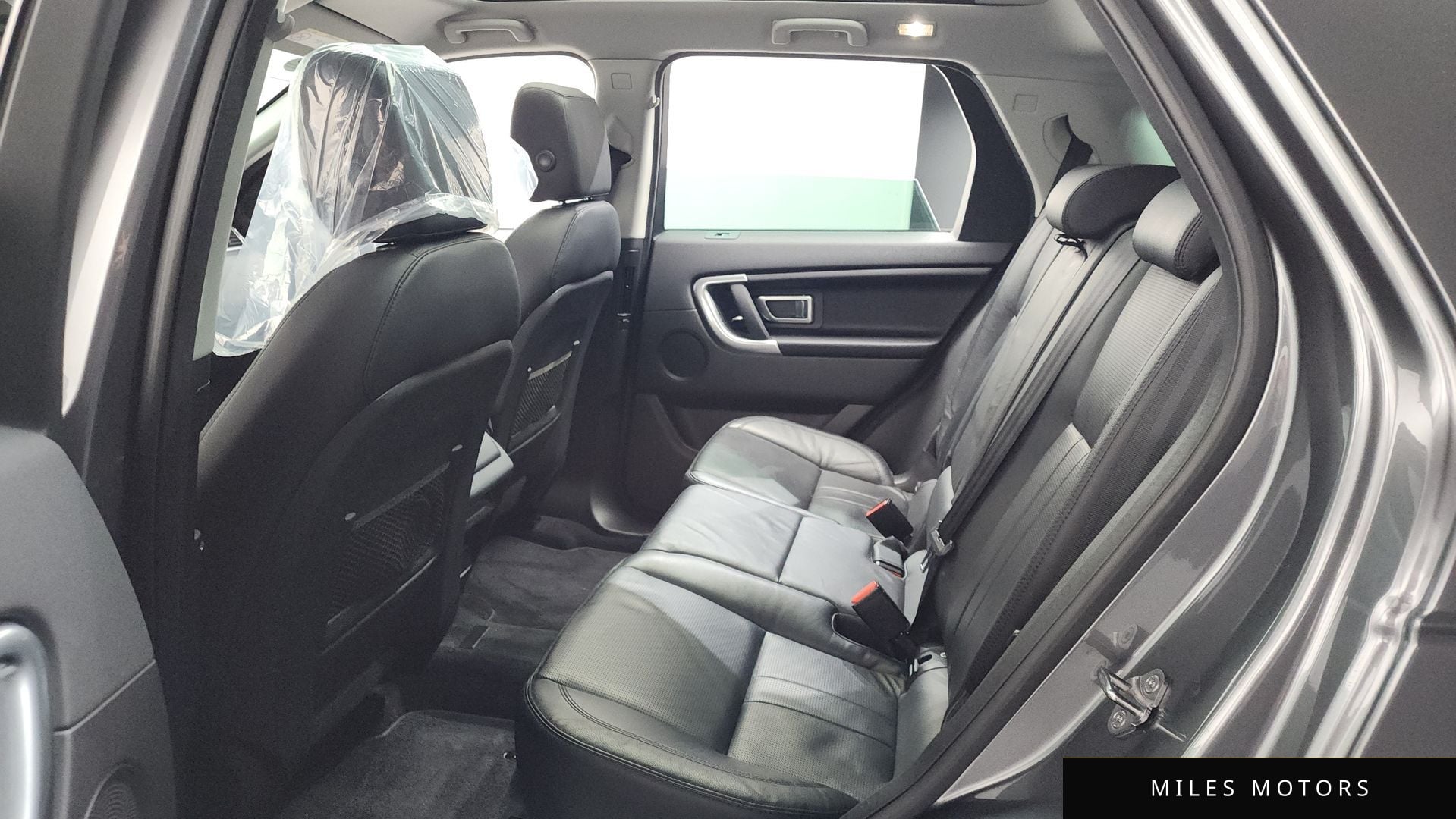 Land Rover Discovery Sport 2018 — миниатюра 24