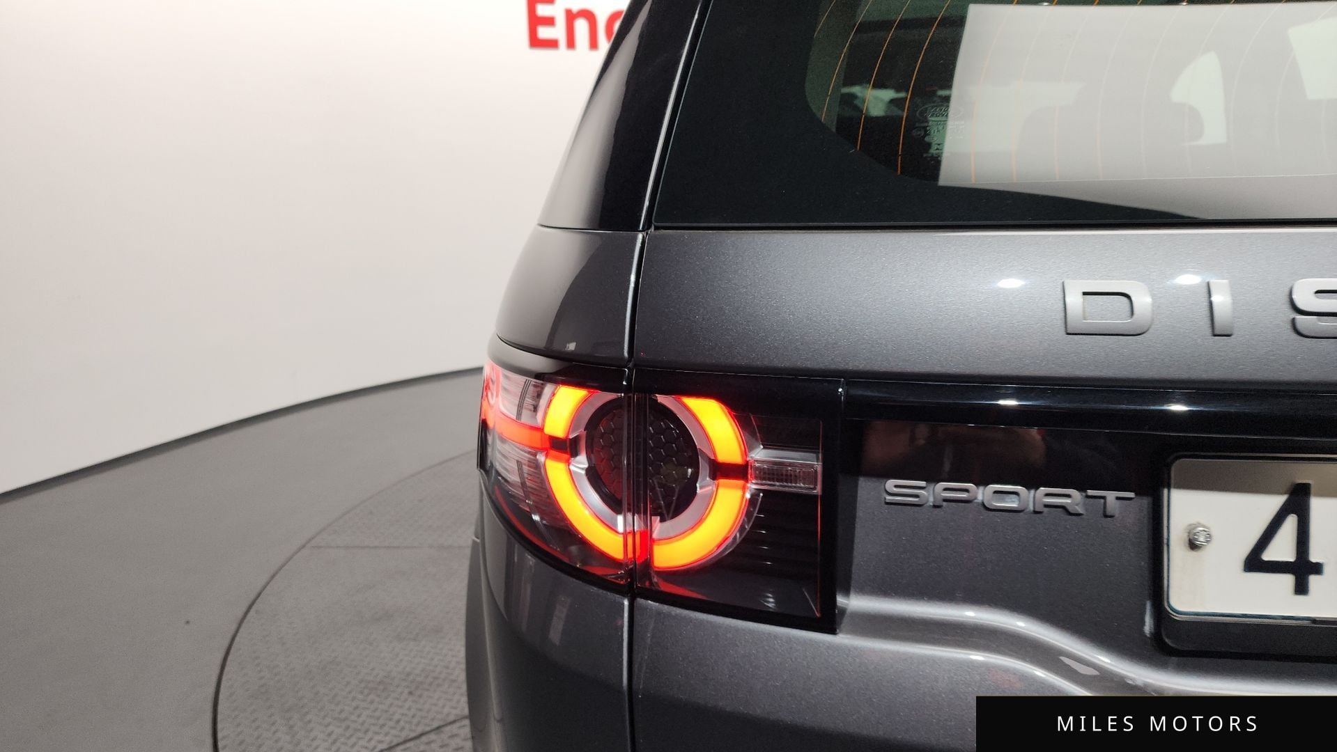Land Rover Discovery Sport 2018 — миниатюра 9