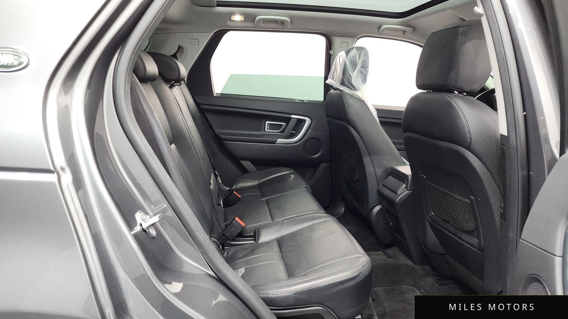 Land Rover Discovery Sport 2018 — миниатюра 16