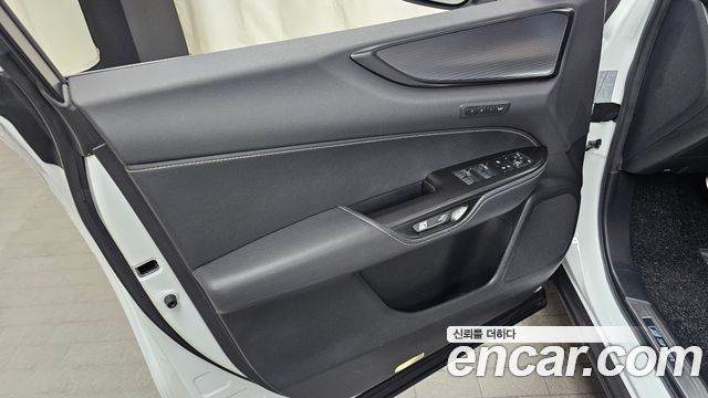 Лексус NX450h+ 2022 — миниатюра 14
