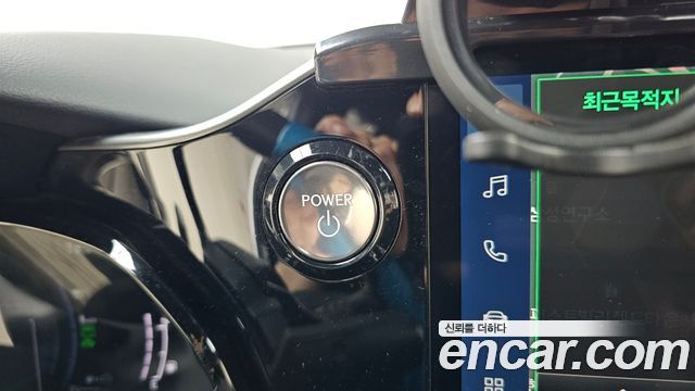 Лексус NX450h+ 2022 — миниатюра 29