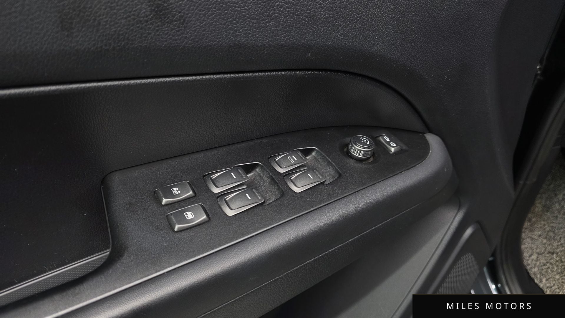 KG Mobility Rexton 2021 — миниатюра 25