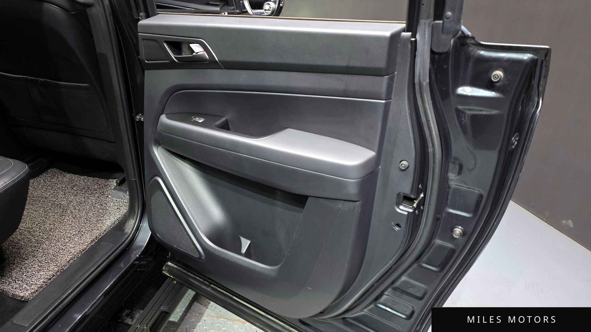 KG Mobility Rexton 2021 — миниатюра 15