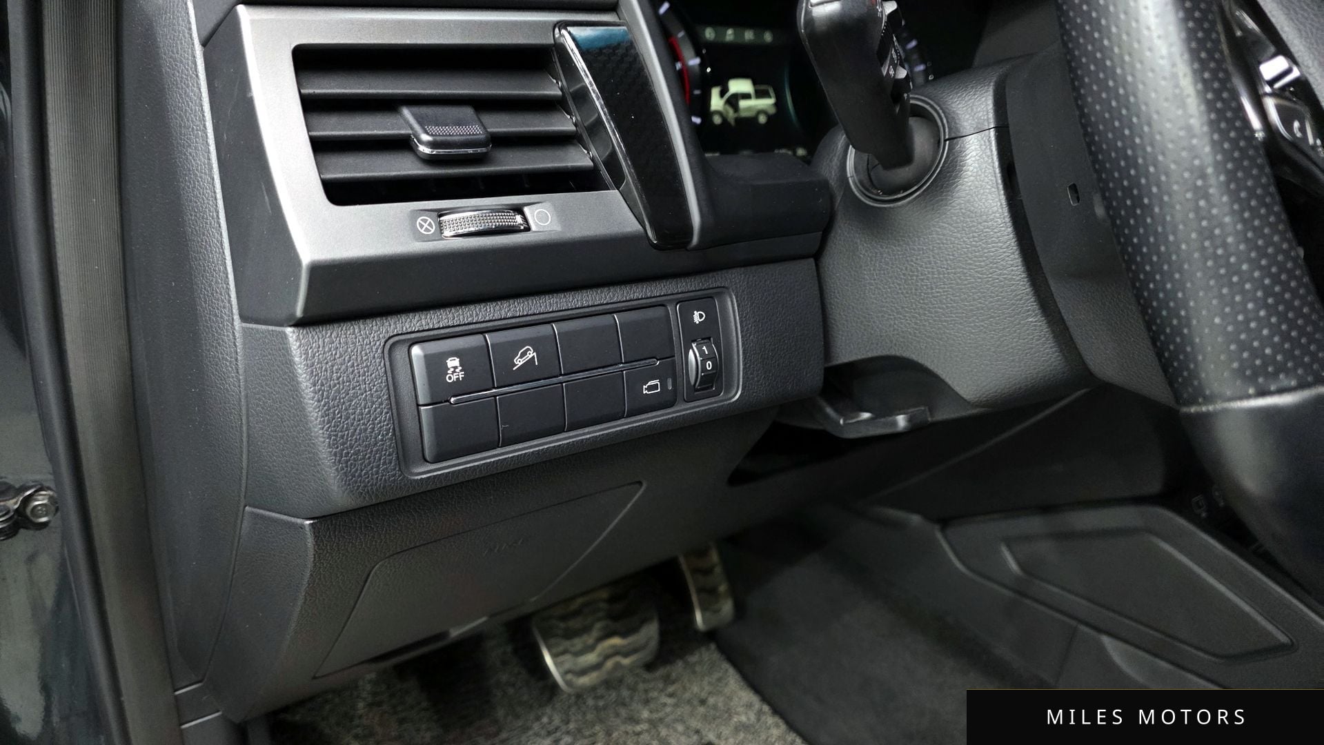 KG Mobility Rexton 2021 — миниатюра 29