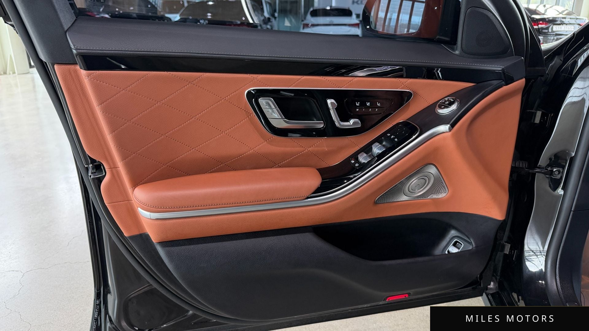 Mercedes-Benz S-클래스 W223 2023 — миниатюра 12