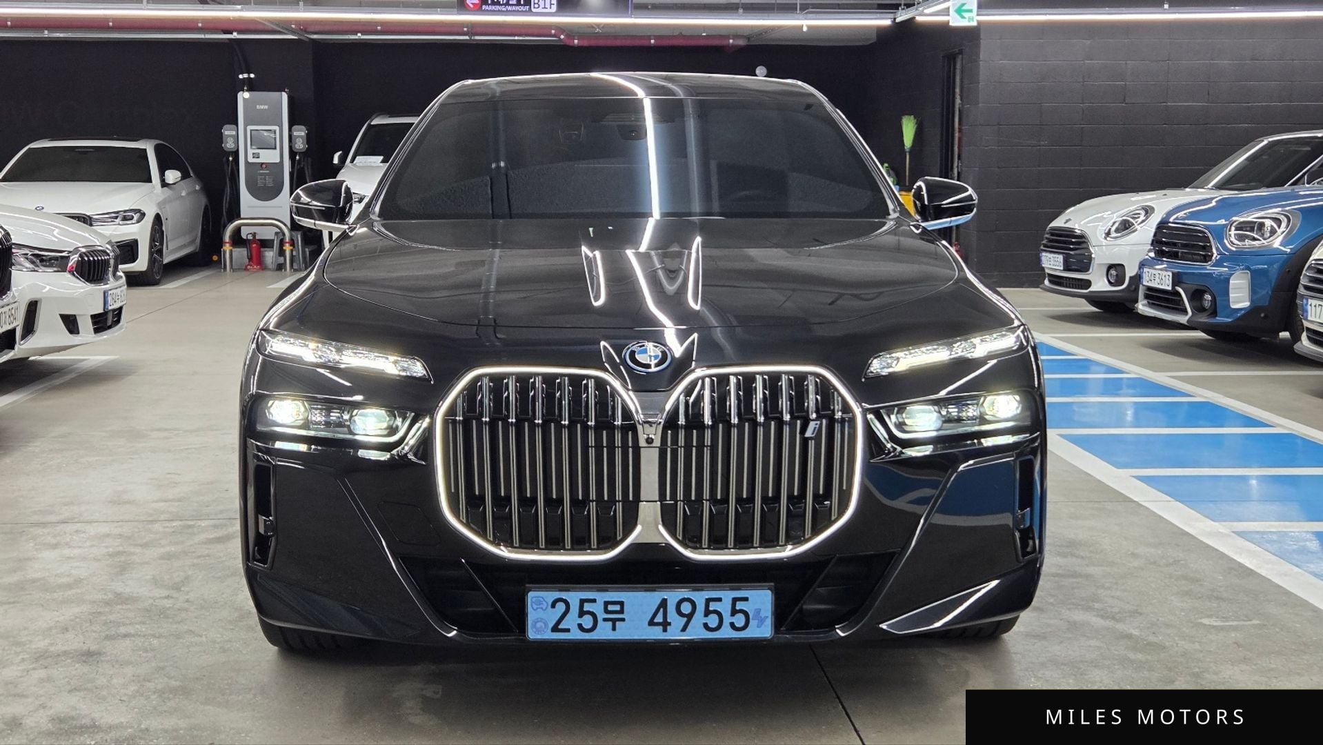 BMW i7 (G70) 2023 — миниатюра 3