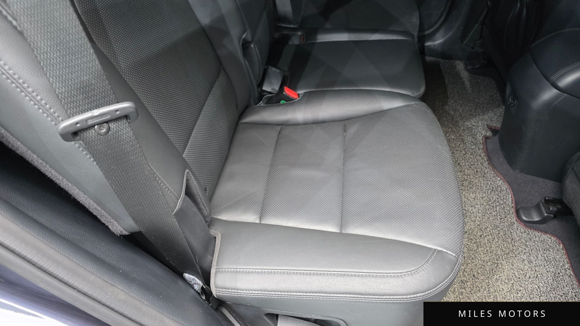 Hyundai Santafe 2016 — миниатюра 16