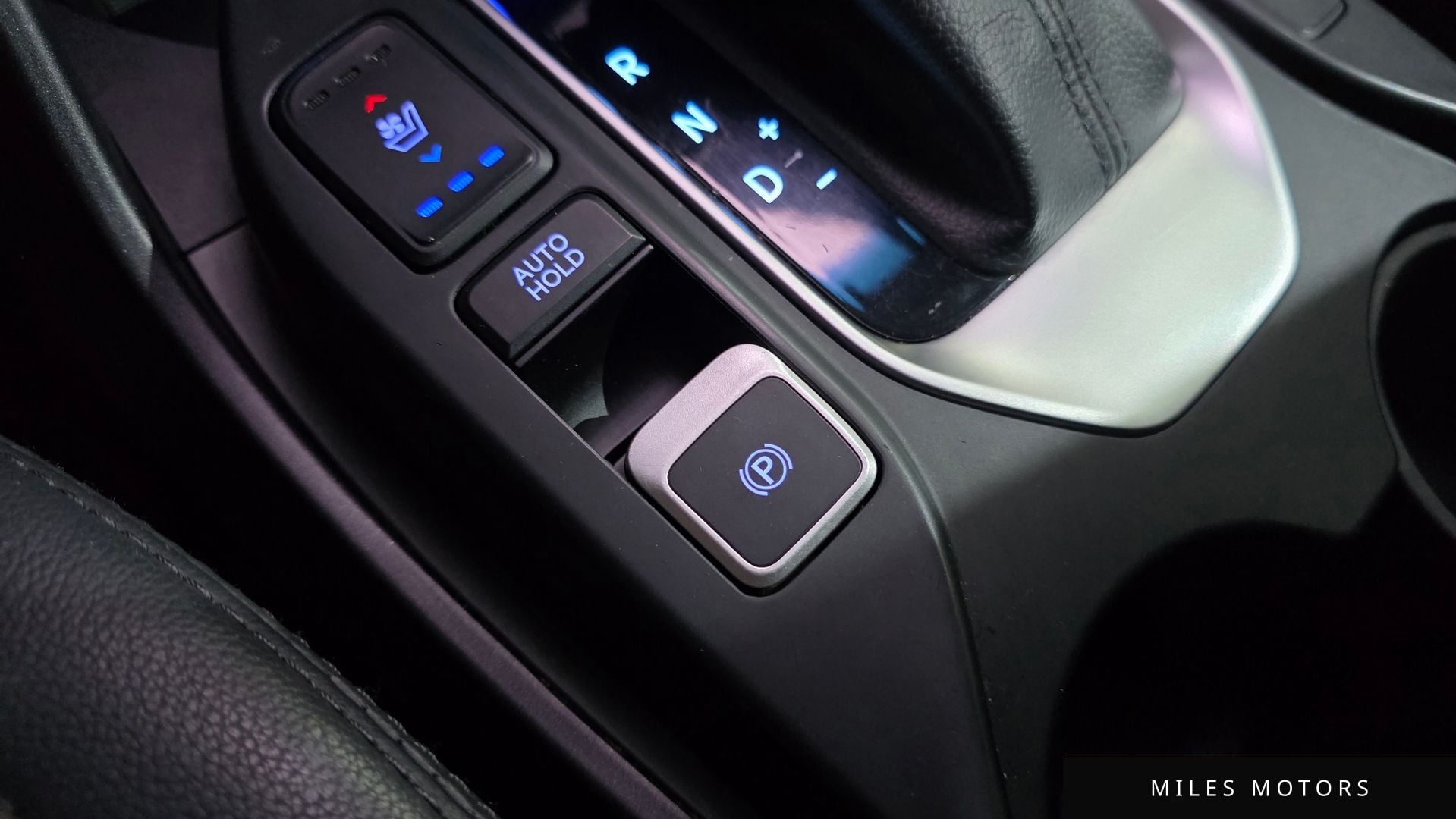 Hyundai Santafe 2017 — миниатюра 33