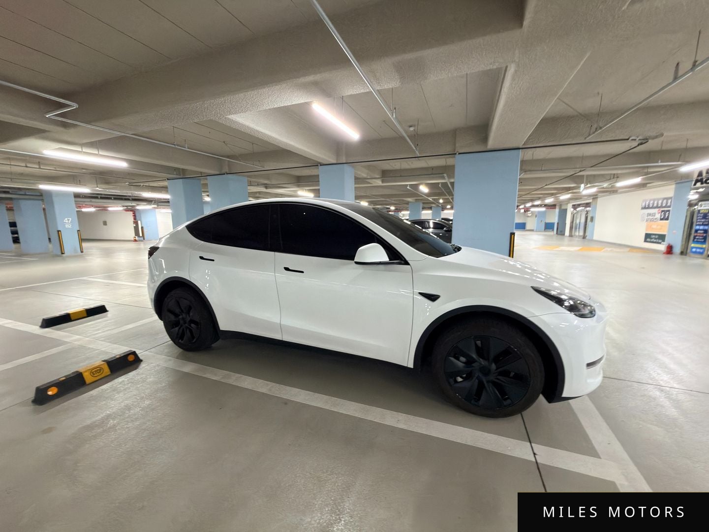 Tesla 모델 Y 2024 — миниатюра 3