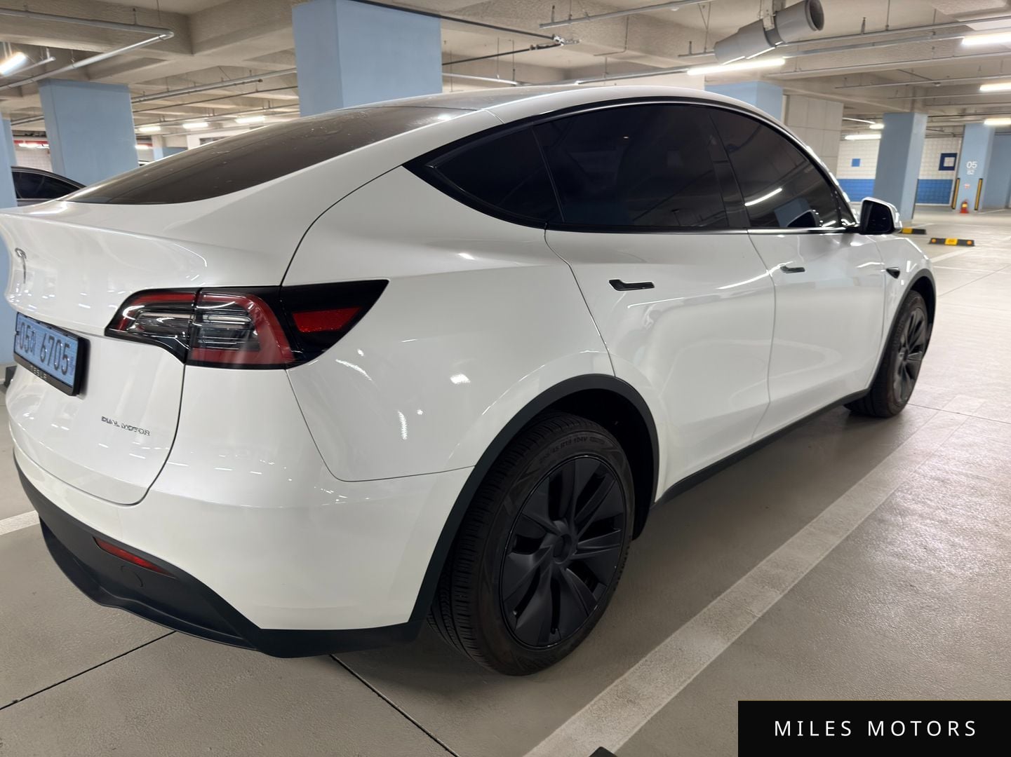 Tesla 모델 Y 2024 — миниатюра 5