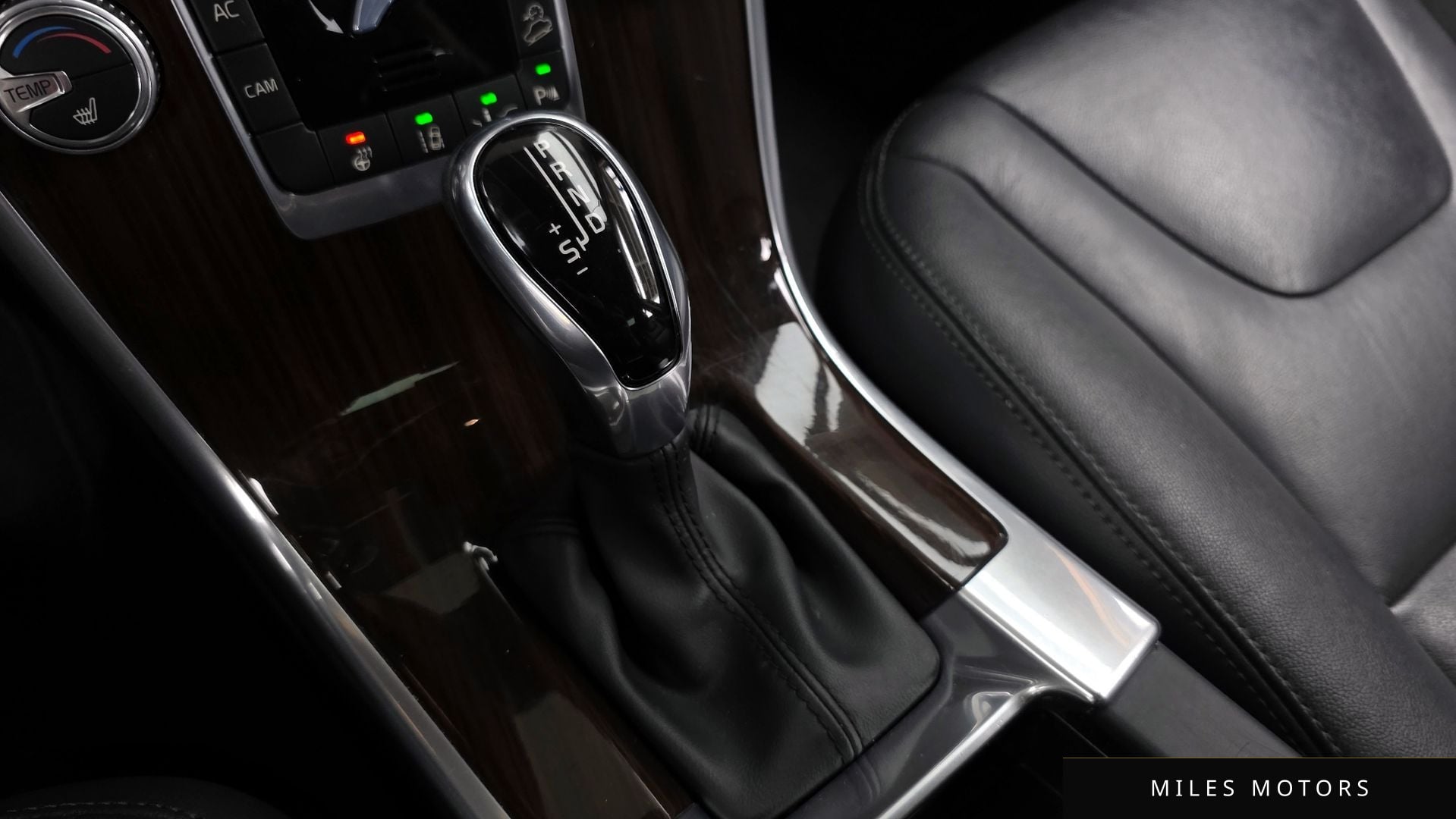 Volvo XC60 2015 — миниатюра 9