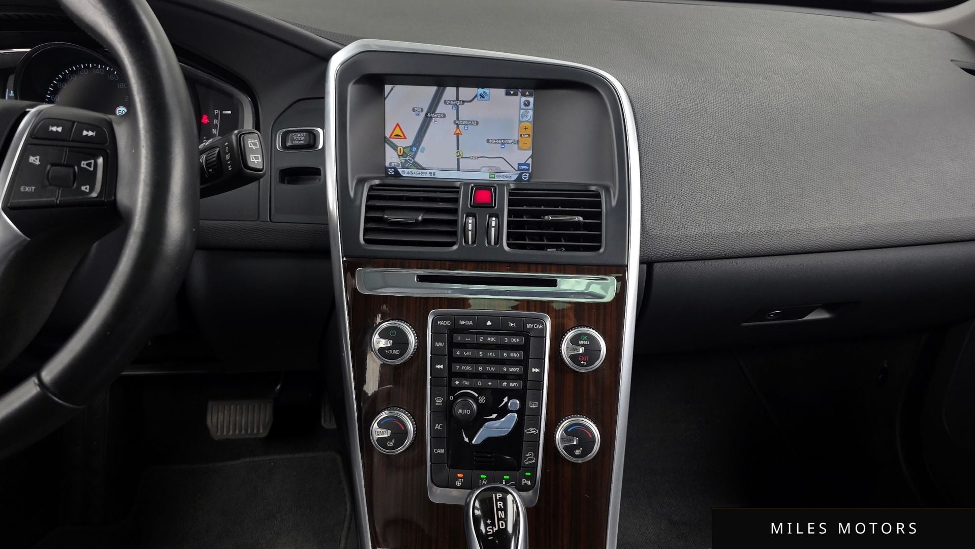 Volvo XC60 2015 — миниатюра 13